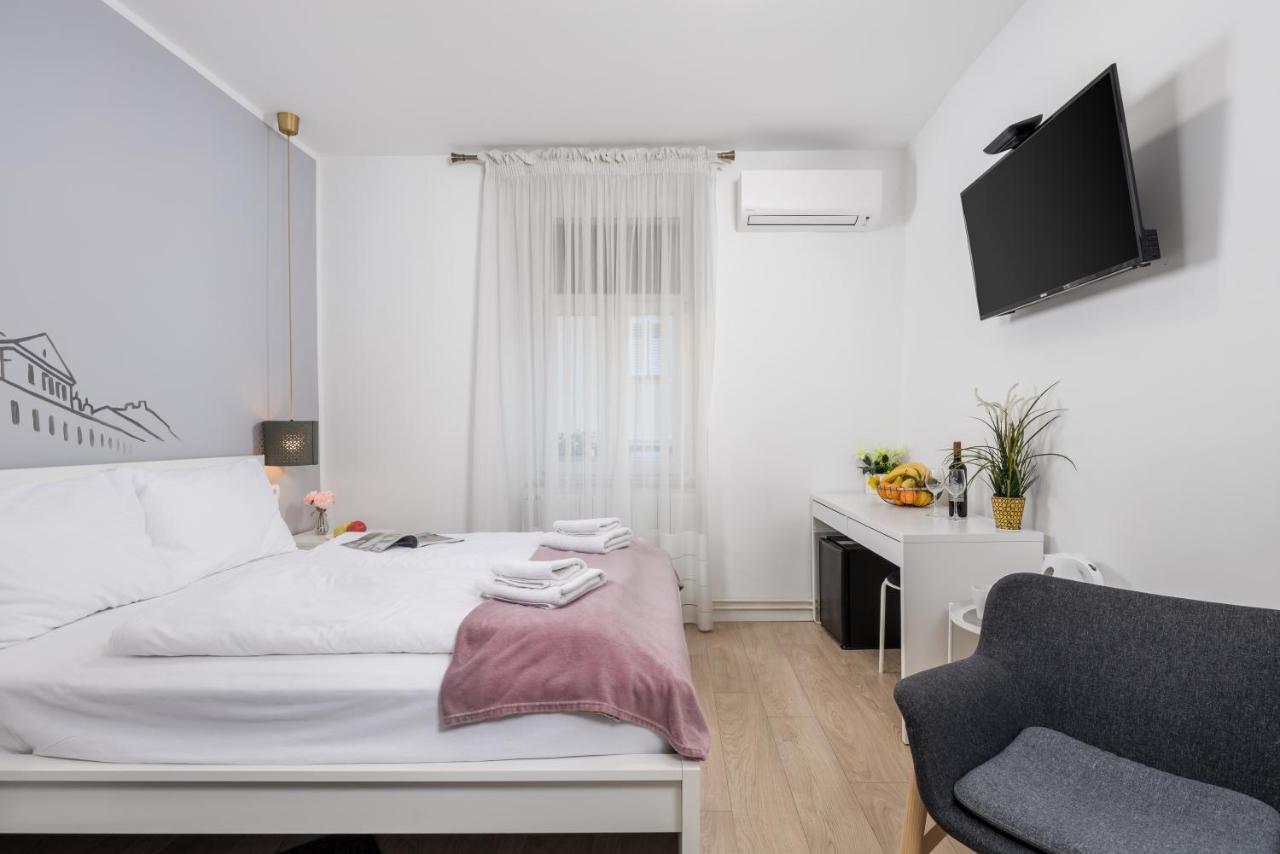 Delta Rooms Rijeka Exteriér fotografie